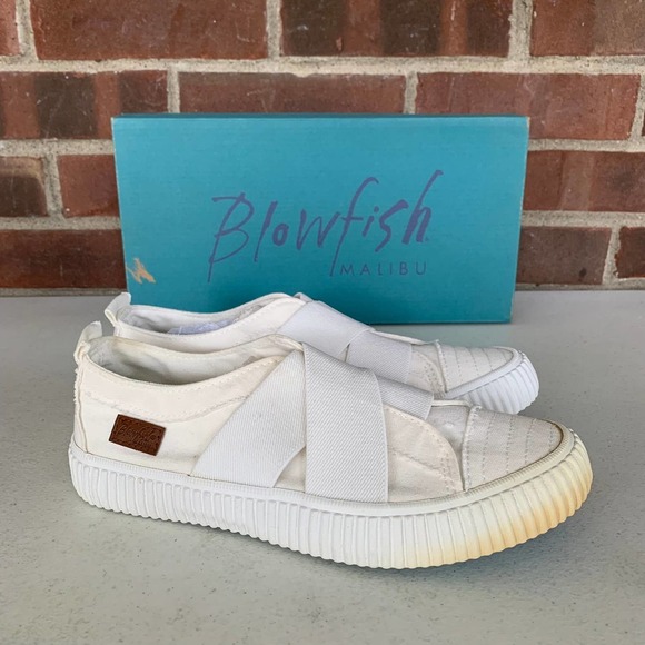 Blowfish Cayo White Canvas Low Top X-Strap Slip on Sneakers Women's US size 6M - Picture 4 of 10